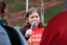 Ato do dia nacional de luta pela reestruturao das carreiras da educao e recomposio salarial